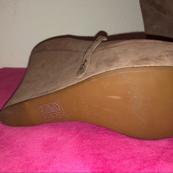 MIU MIU 100% Authentic & Brand New Suede Wedges - Picture 4 of 8